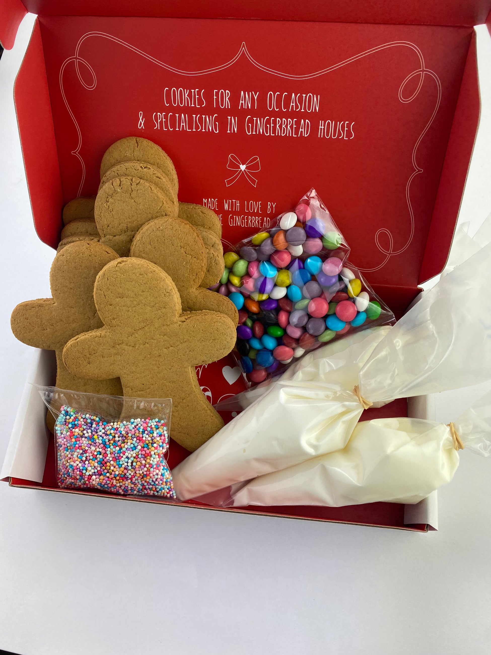 Gingerbread Men + Decorating Kits – Sweet Caroline Gingerbread & Biscuits