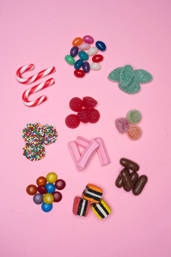 Mini Ready to Decorate Plain Gingerbread House + LOLLIES INCLUDED!